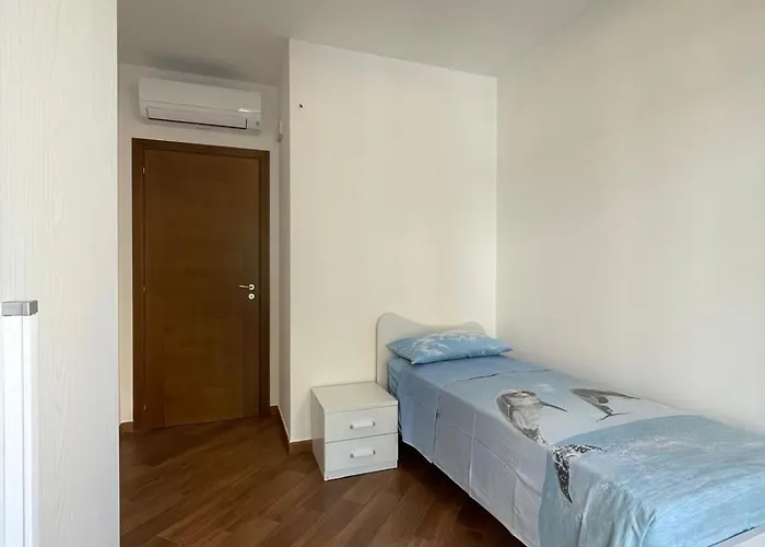 Vacanze Naiade E Nereide شقة ريجّو دي كالابريا